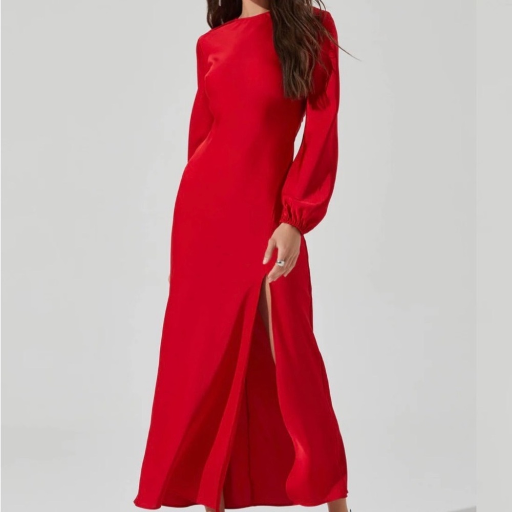 Astr Elegant Red Long Sleeve Dress